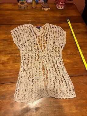 90’s Y2K say what Beige Crochet Openwork Knit Top twee single button s cotton